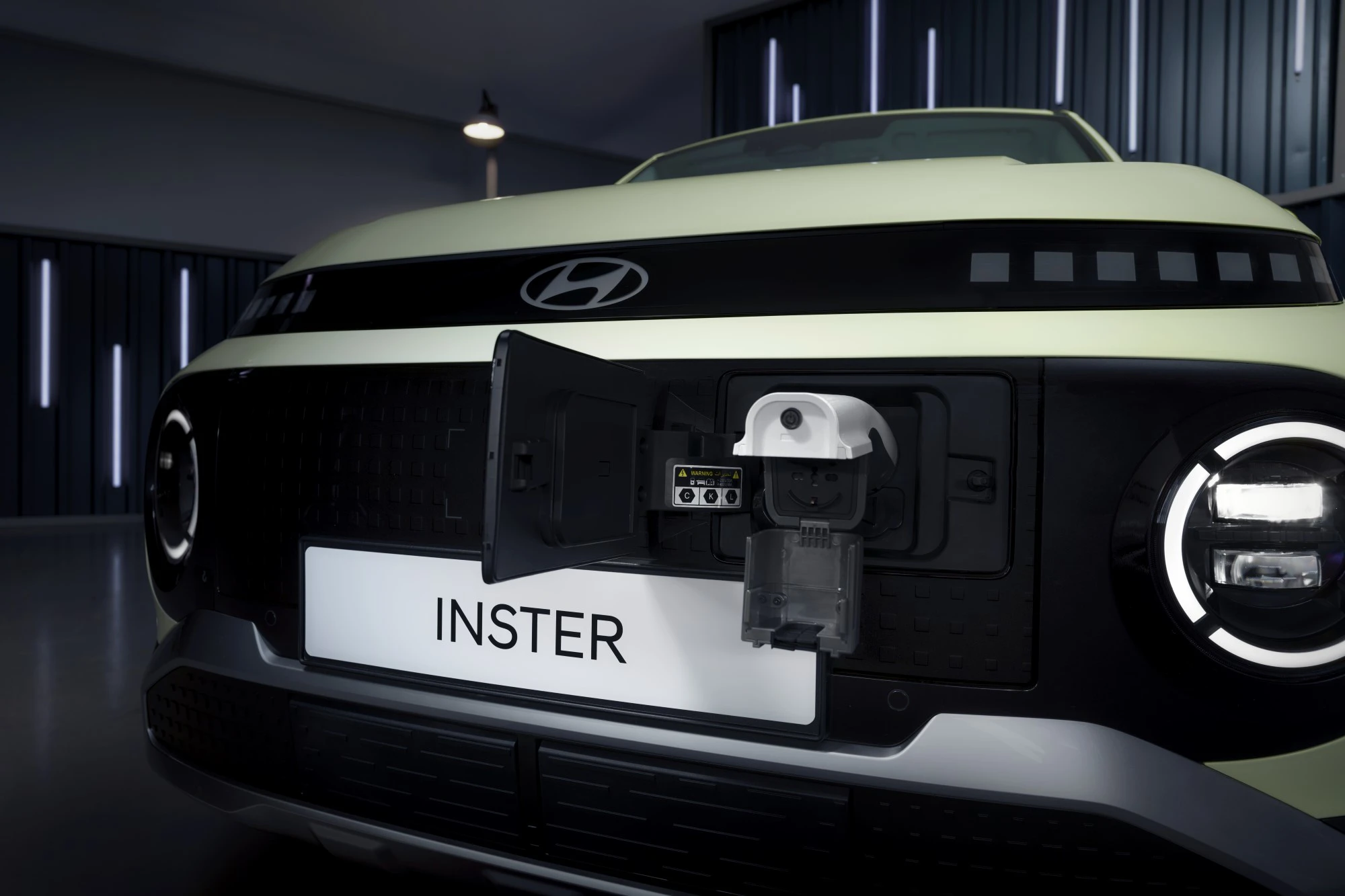 Hyundai INSTER 2025 V2L