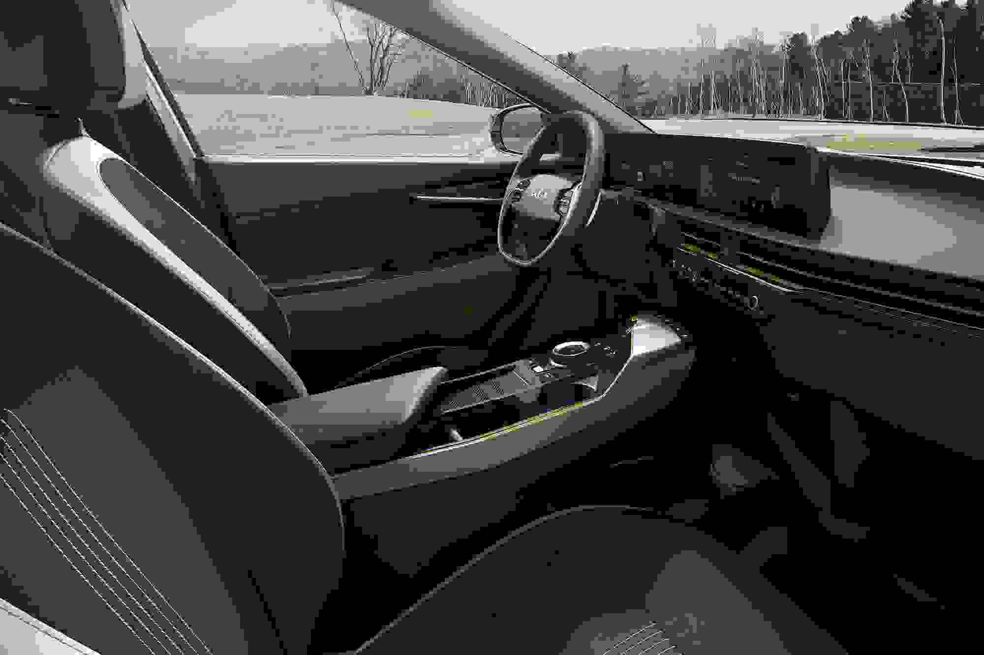 Kia EV6 frontseats and dashboard dark interior 2