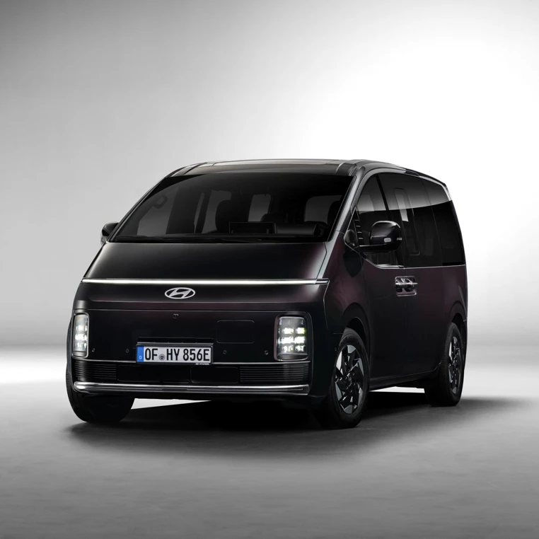 Hyundai Staria 2026 Skraa Forfra