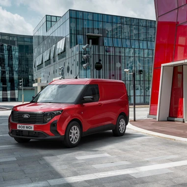 2023 FORD TRANSIT COURIER EXTERIOR 02 LOW