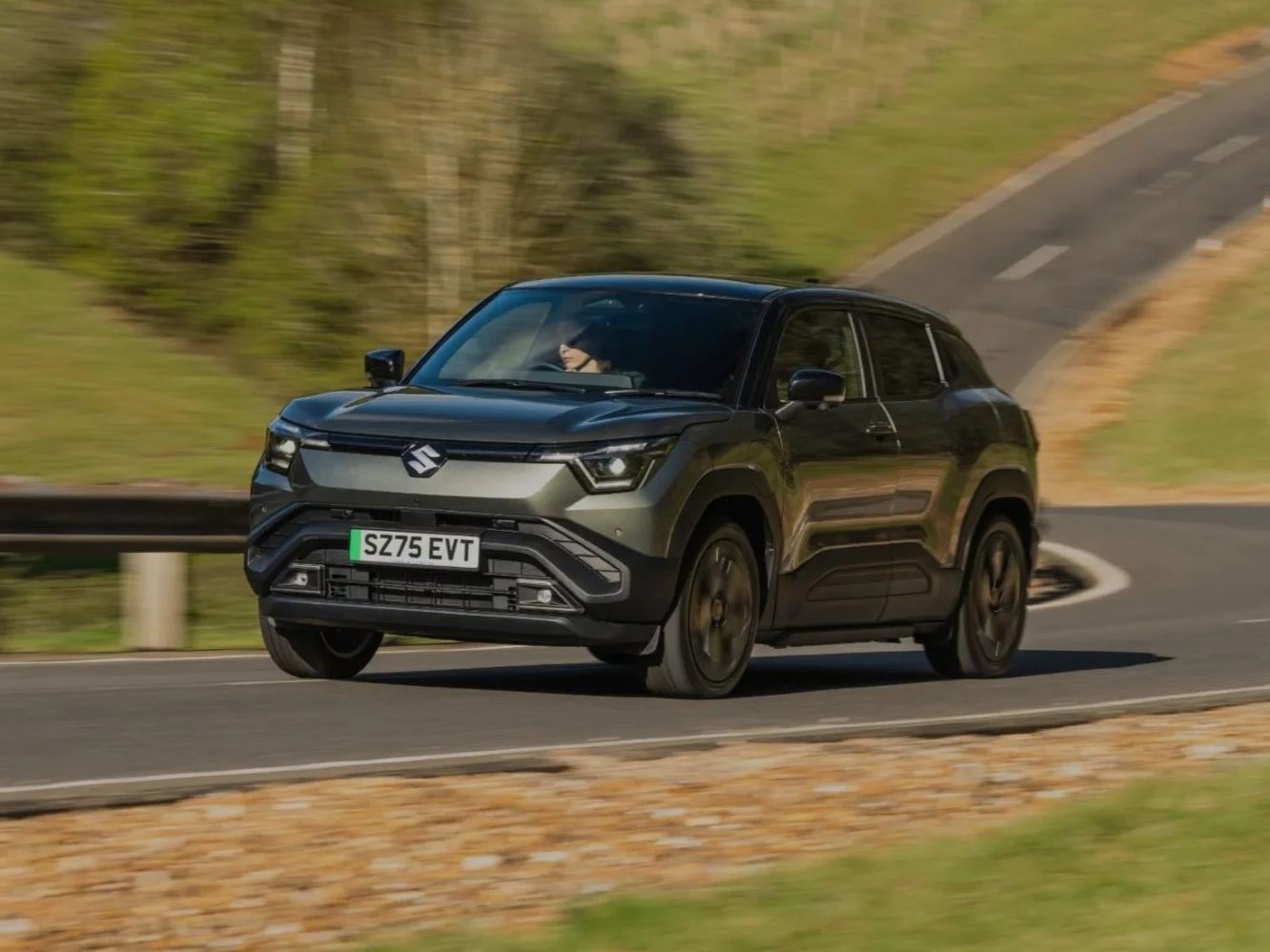 Suzuki E VITARA Forside (1)