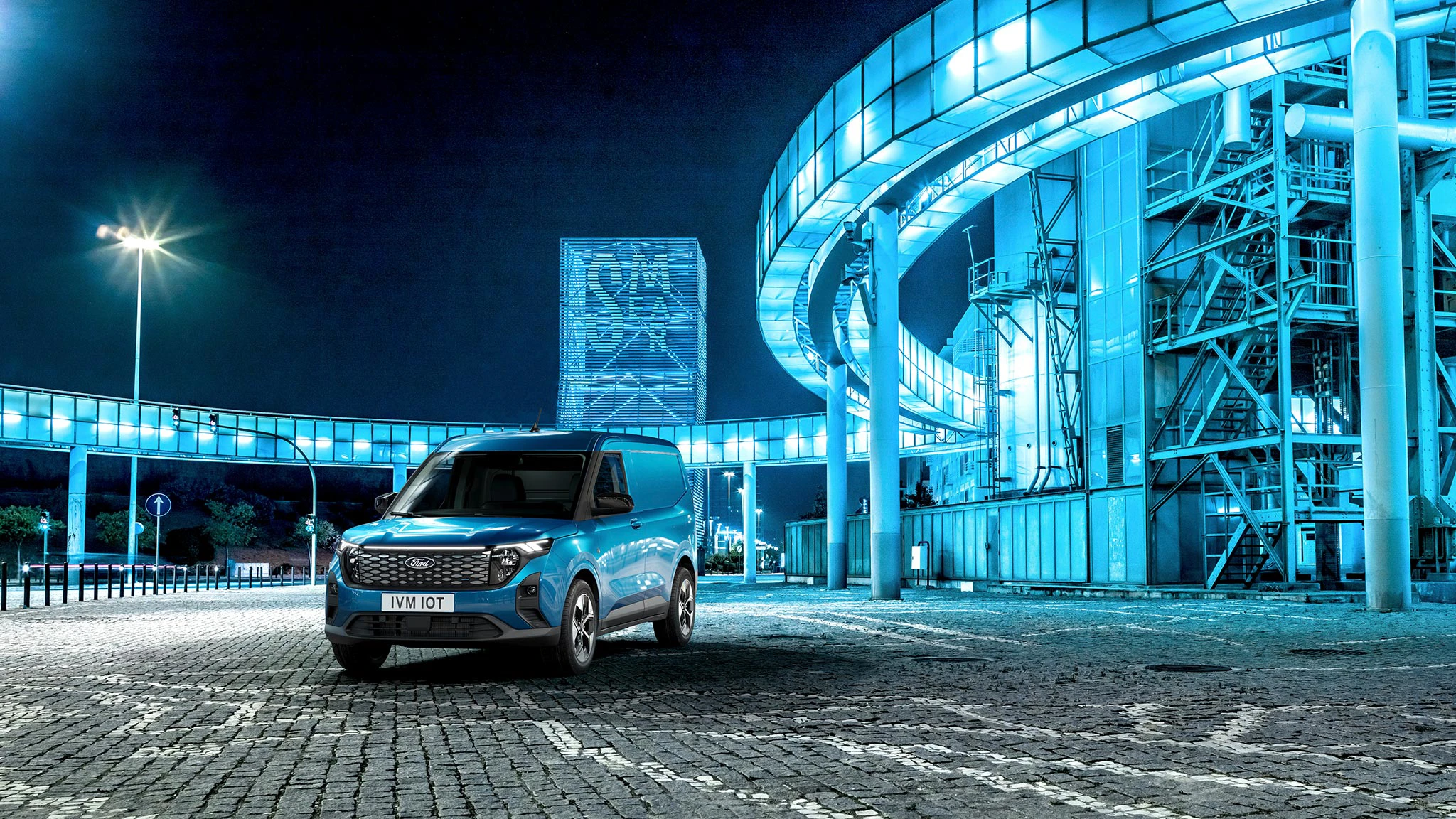 2023 FORD E TRANSIT COURIER EXTERIOR 01 LOW