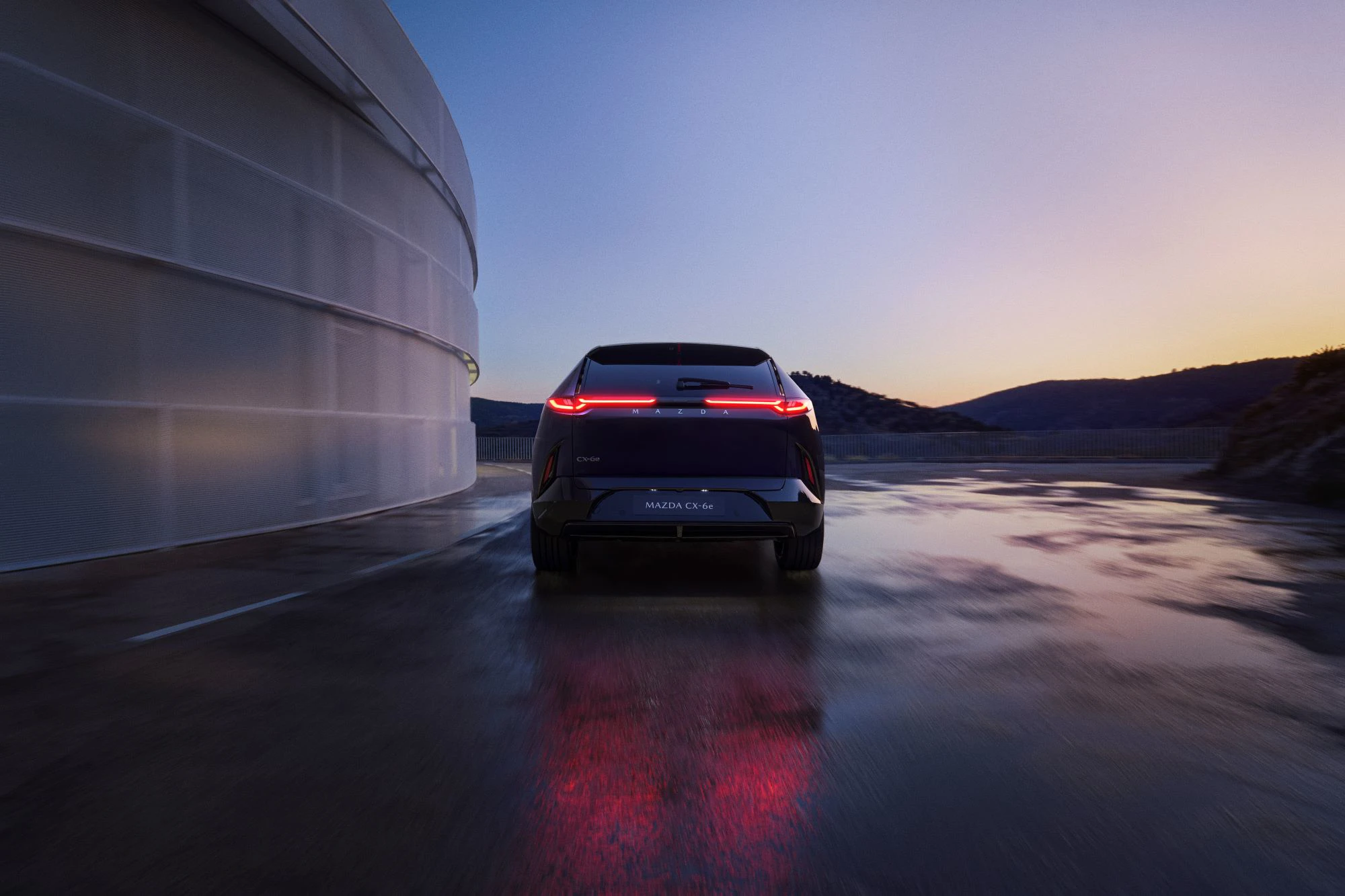 Mazda CX 6E 2026 Koerende Bagfra
