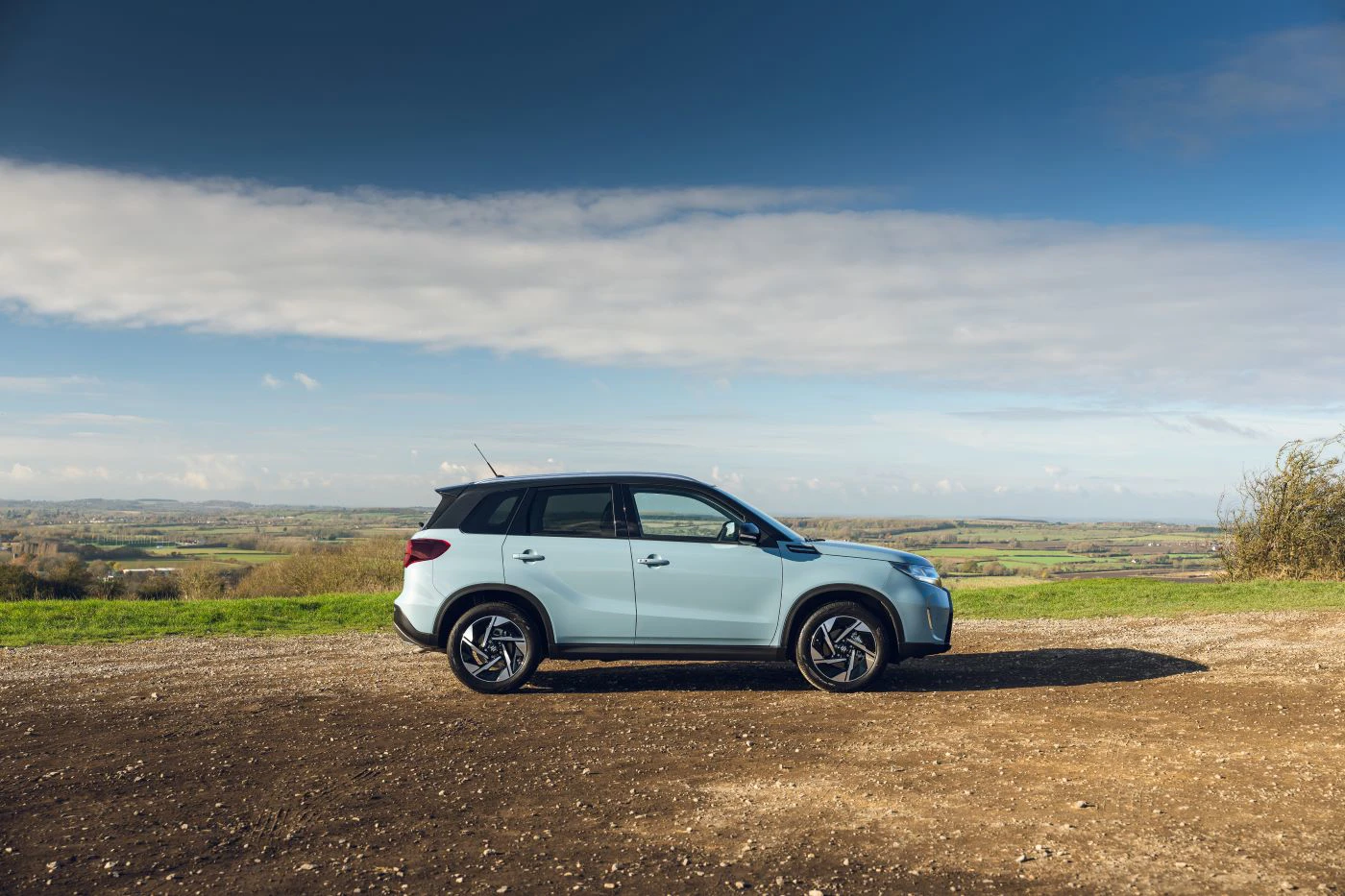 Suzuki Vitara 2025 H Side