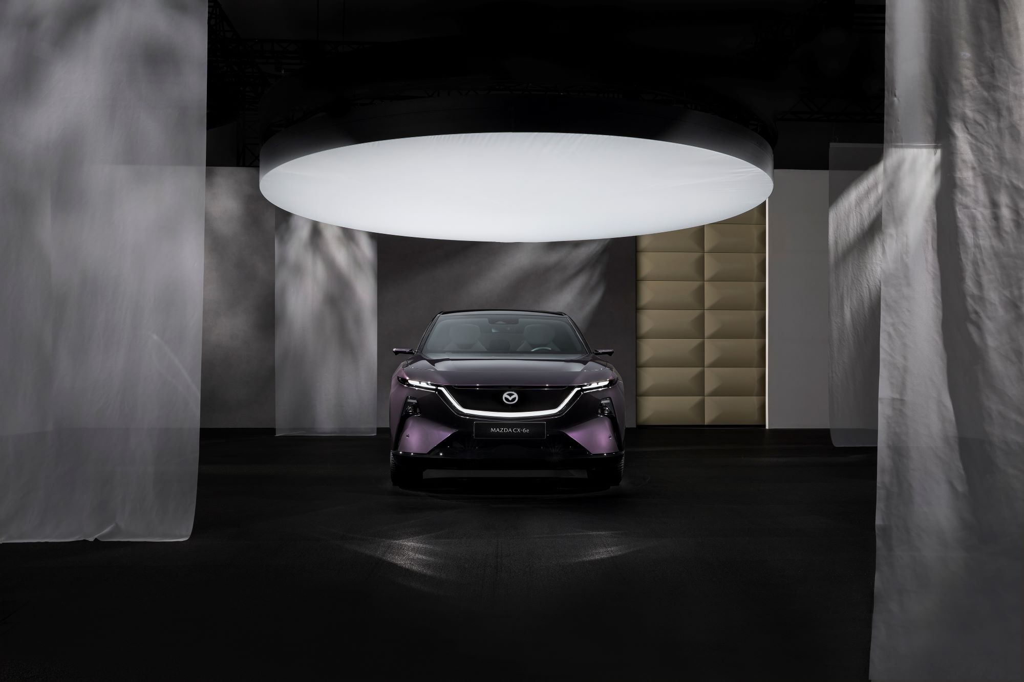 Mazda CX 6E 2026 Forfra