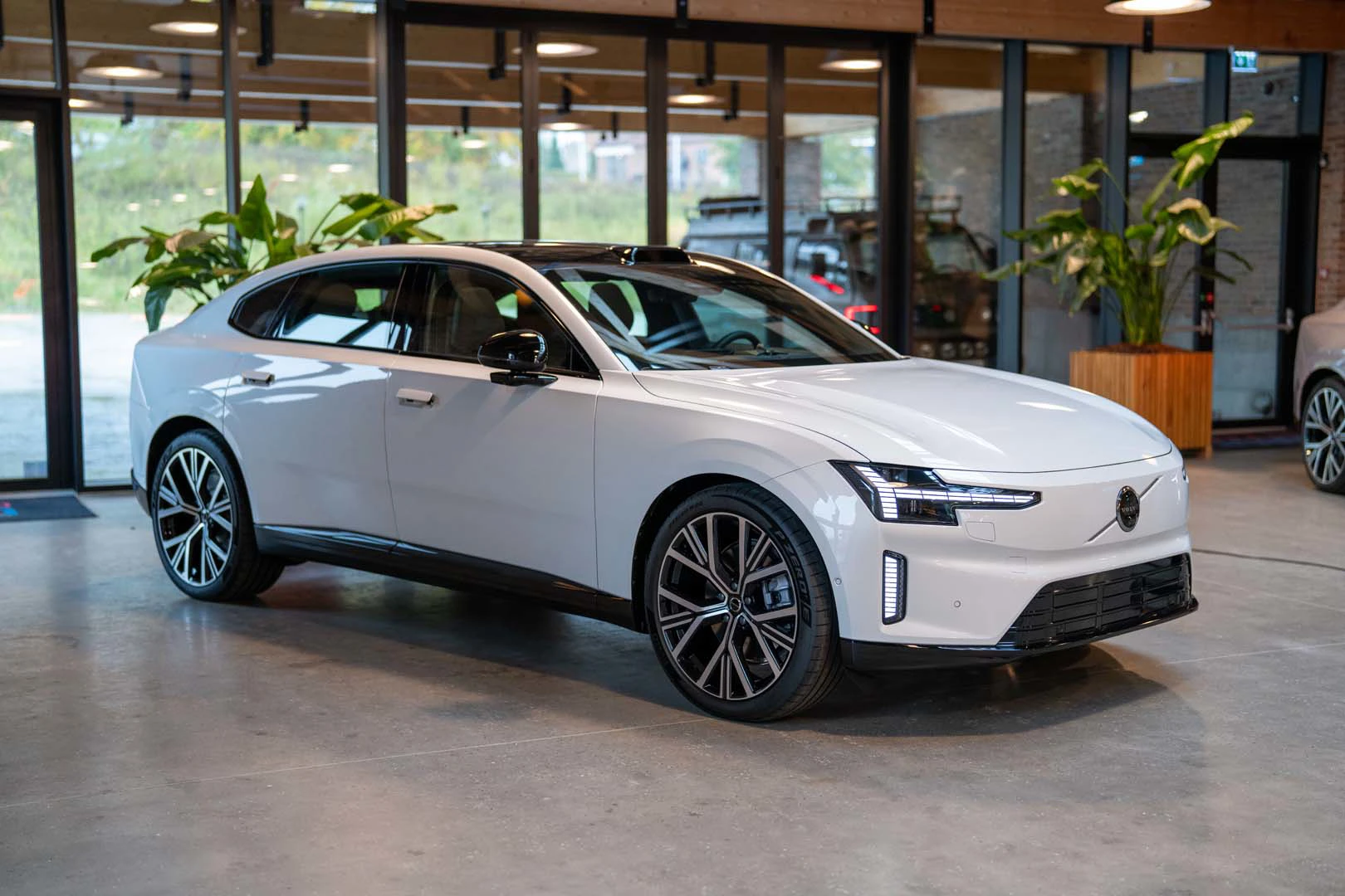 Bilguiden Volvo ES90