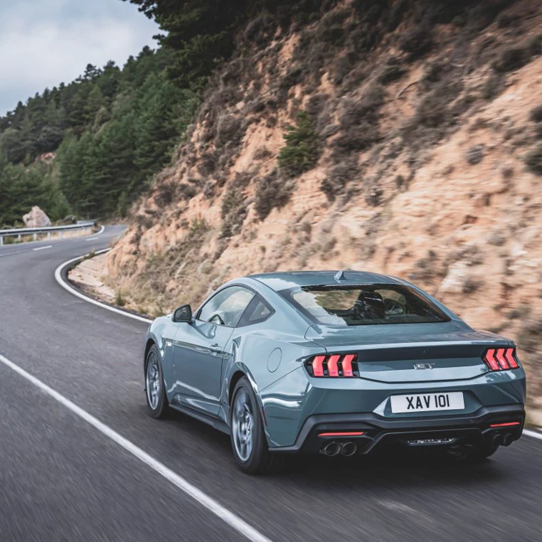 Ford Mustang 2024 Coupe Bagfra
