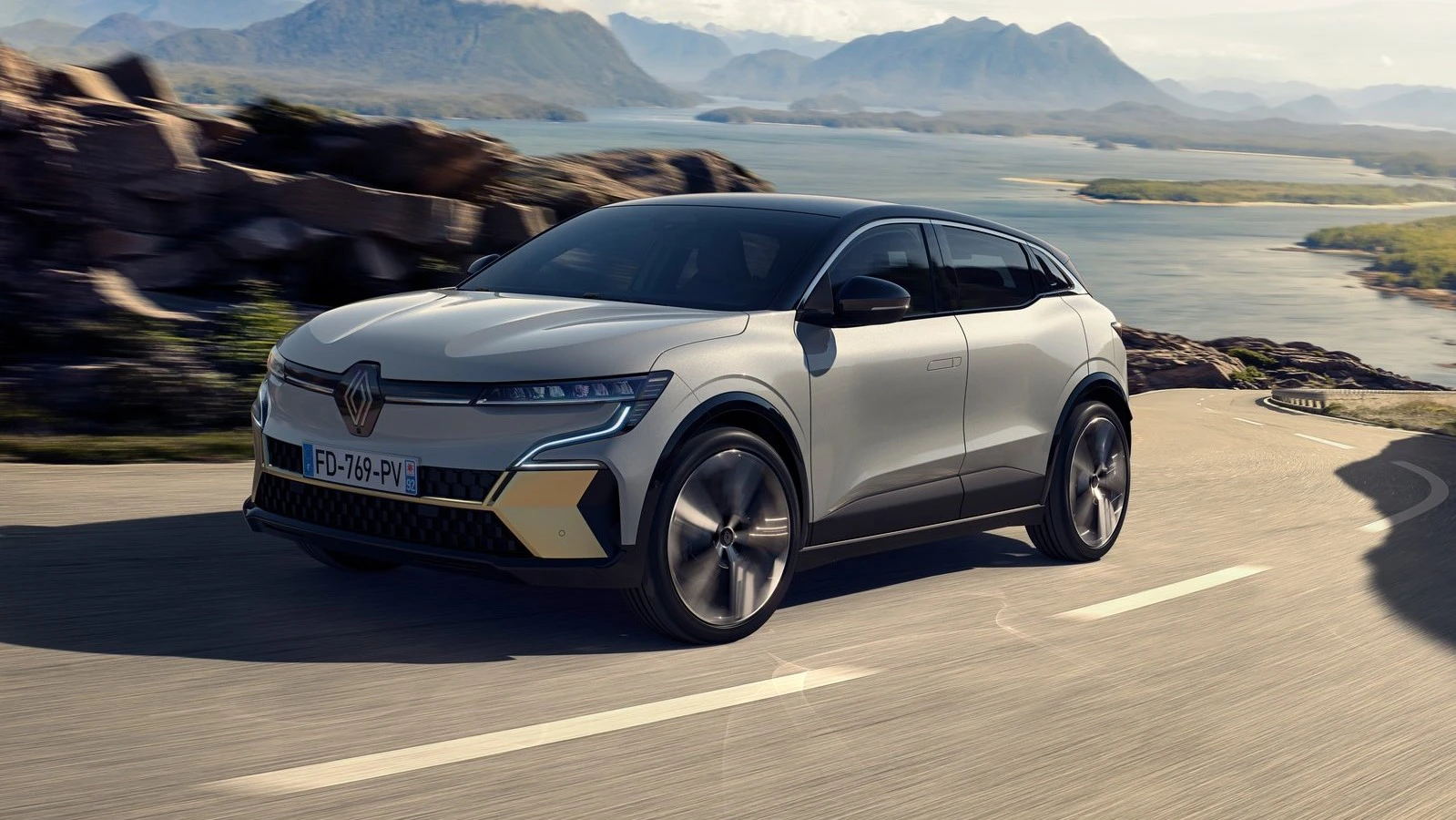 Renault Megane E Tech 2022 1600 0B