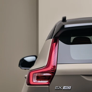 Volvoex40 2025 Baglygte