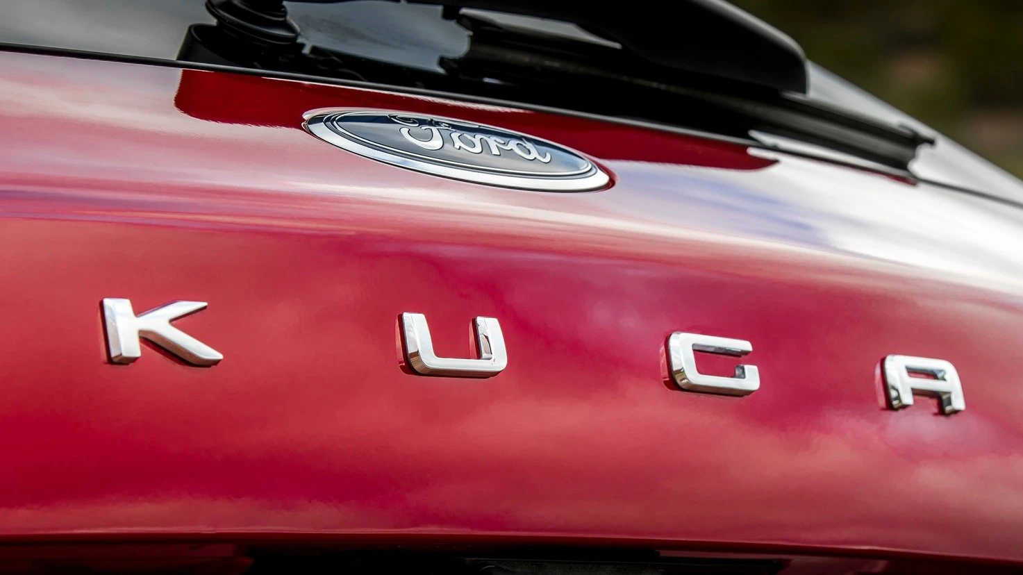 Ford Kuga 2020 1600 B8