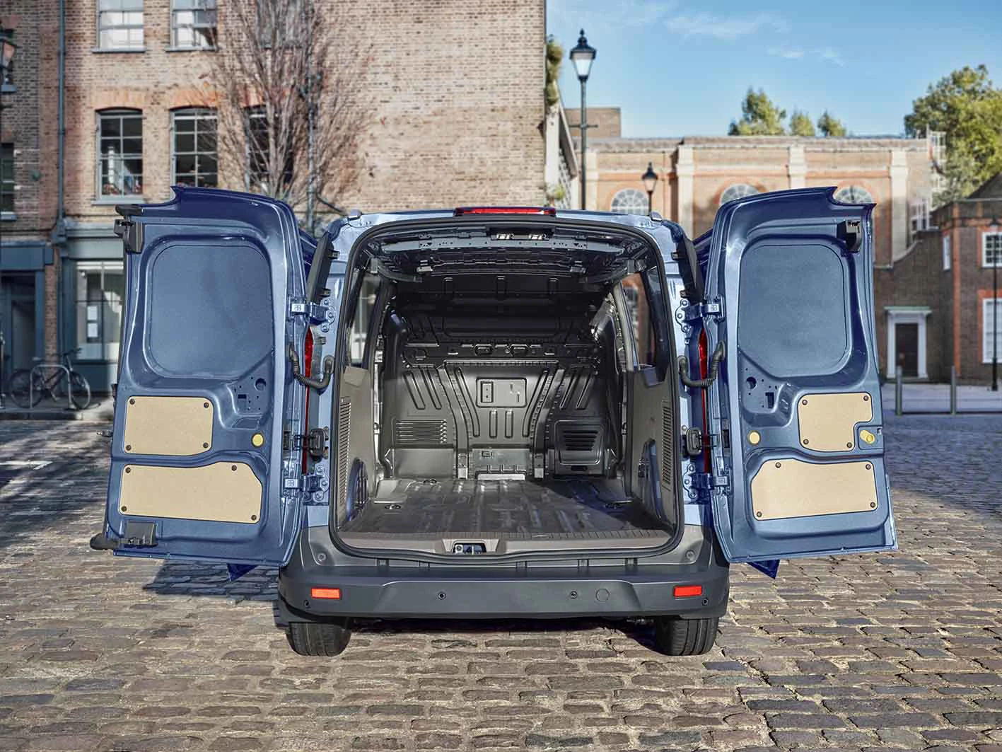 Ford Transit Connect Interioer 2019 Masser Af Plads