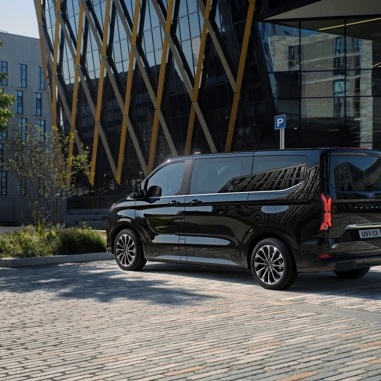 Ford Tourneo Custom 2022 Titanium Bagfra