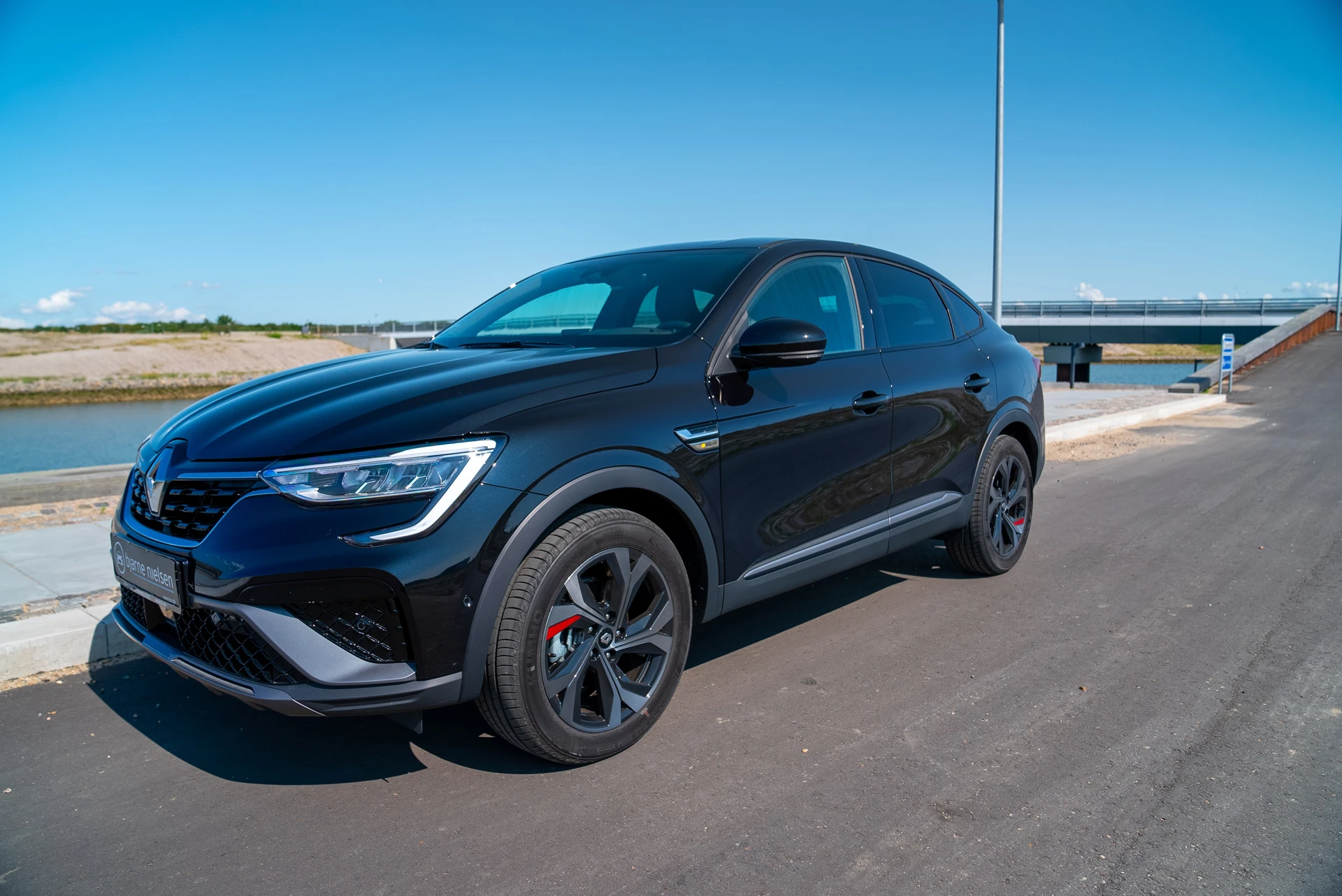 Renault Arkana Forfra Lowres