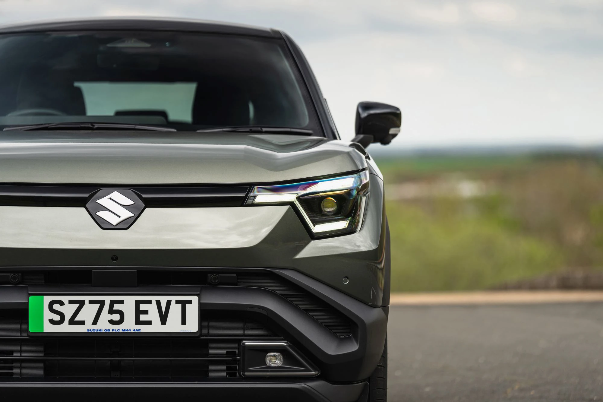 Suzuki E VITARA 2025 Front (2)
