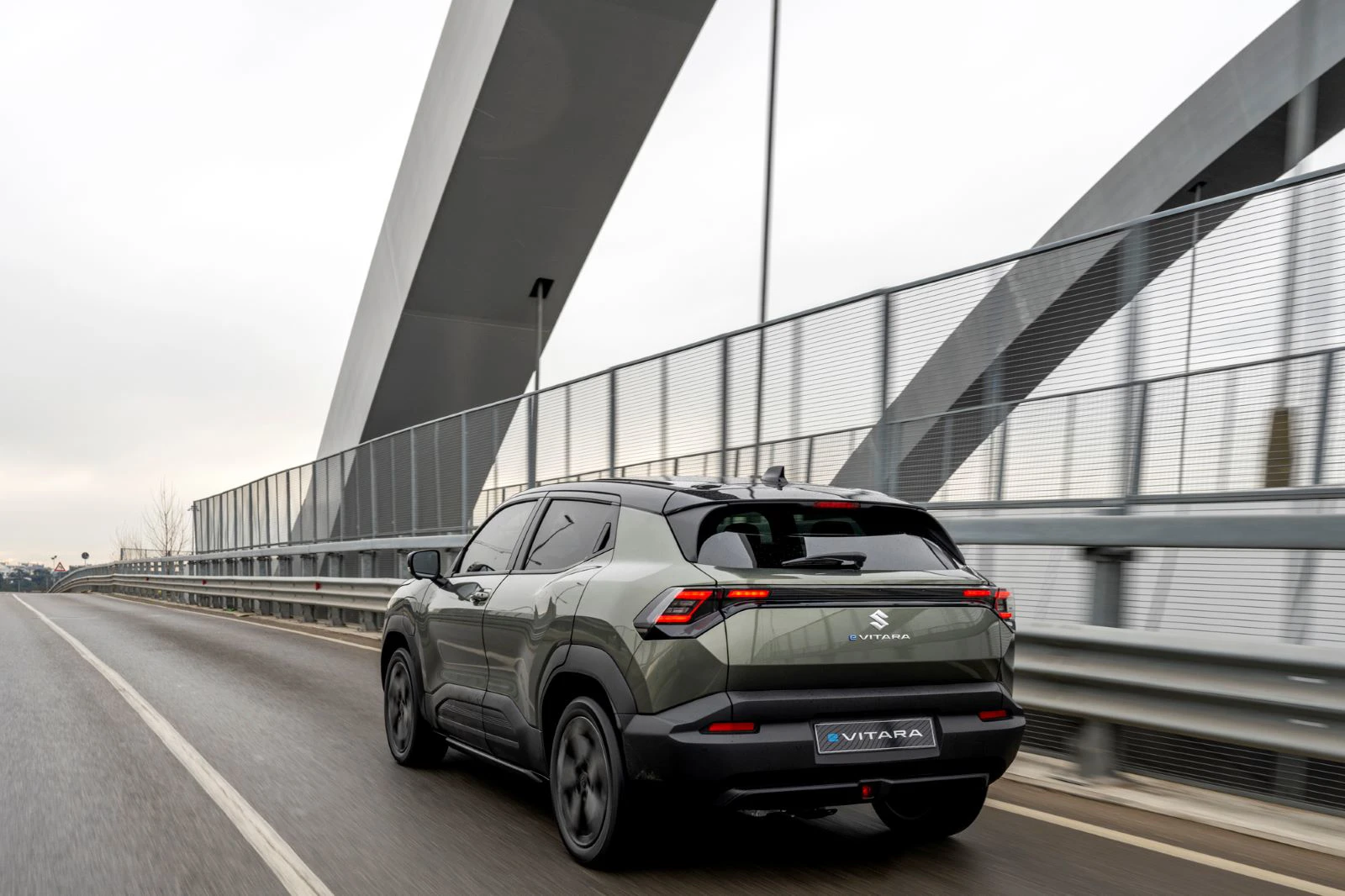 Suzuki E VITARA 2025 Bagfra