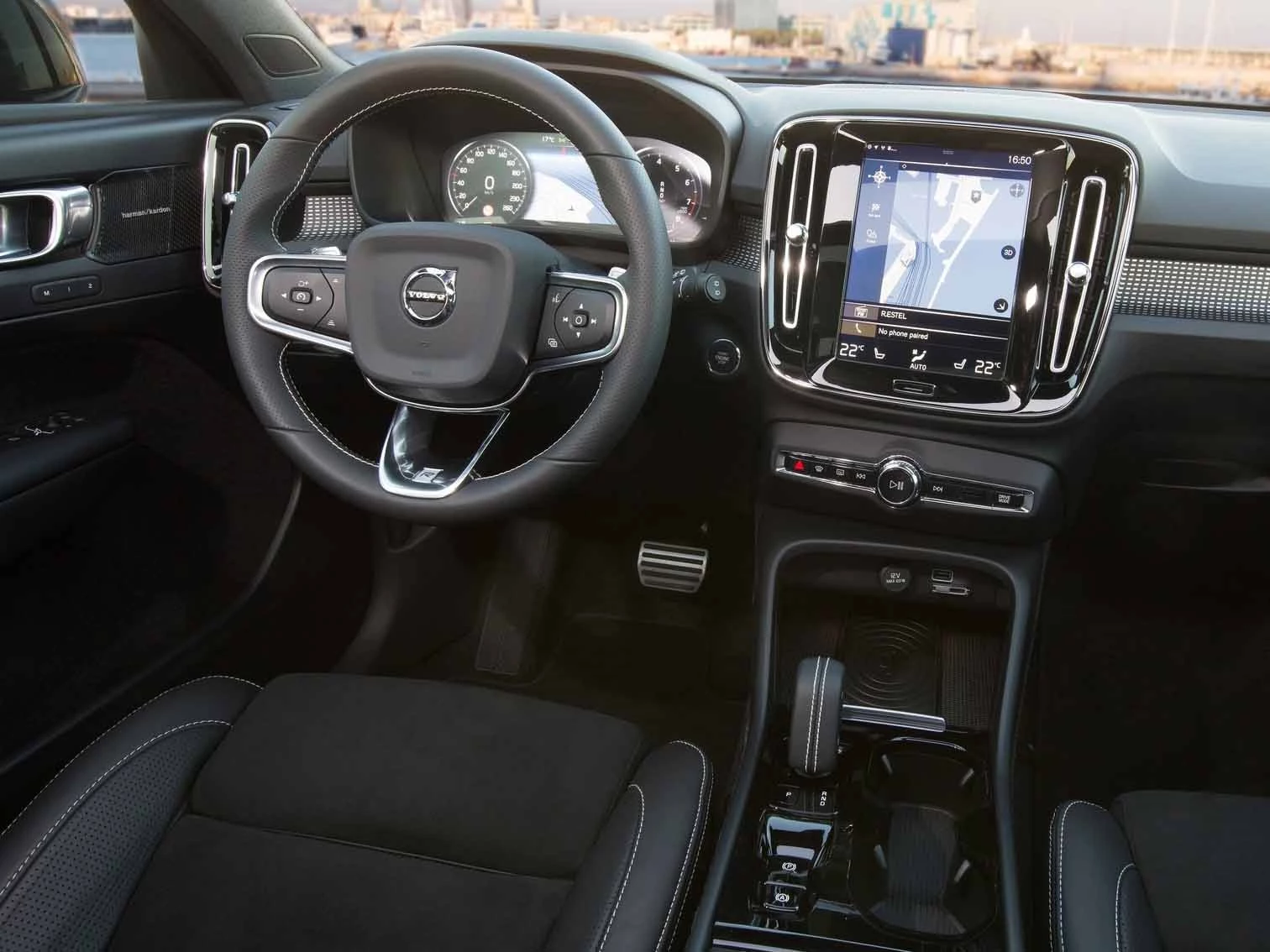 Volvo Xc40 2018 Interior Suv Instrumentbord Midterkonsol Bakkamera Gearskift Rat