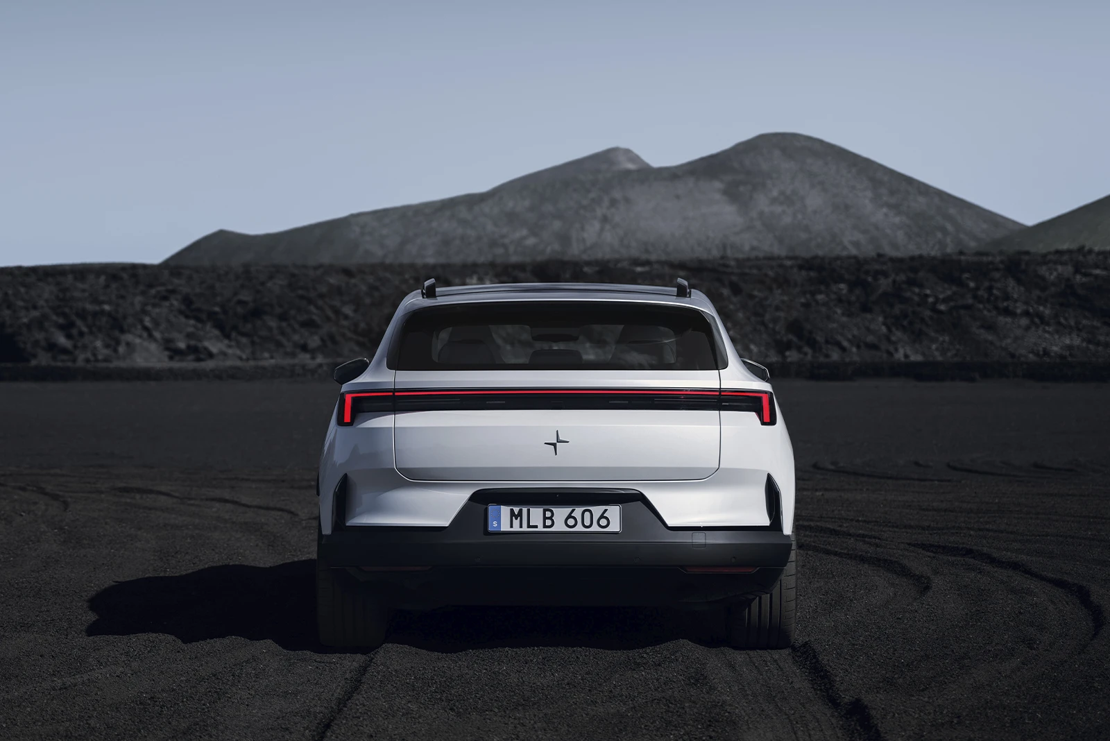 Polestar 4 SUV Bagfra