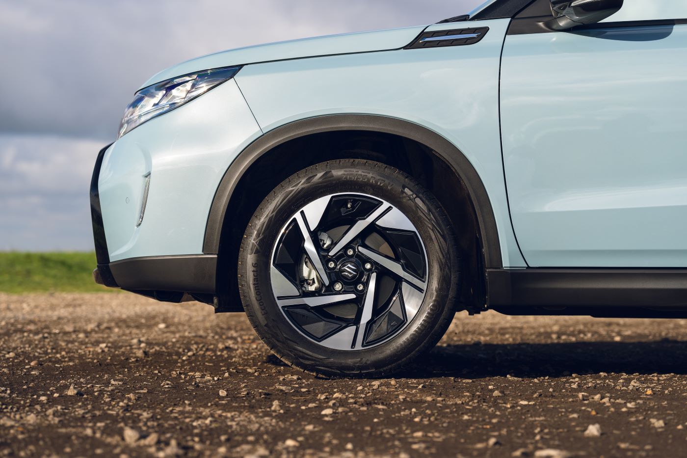 Suzuki Vitara 2025 Forhjul