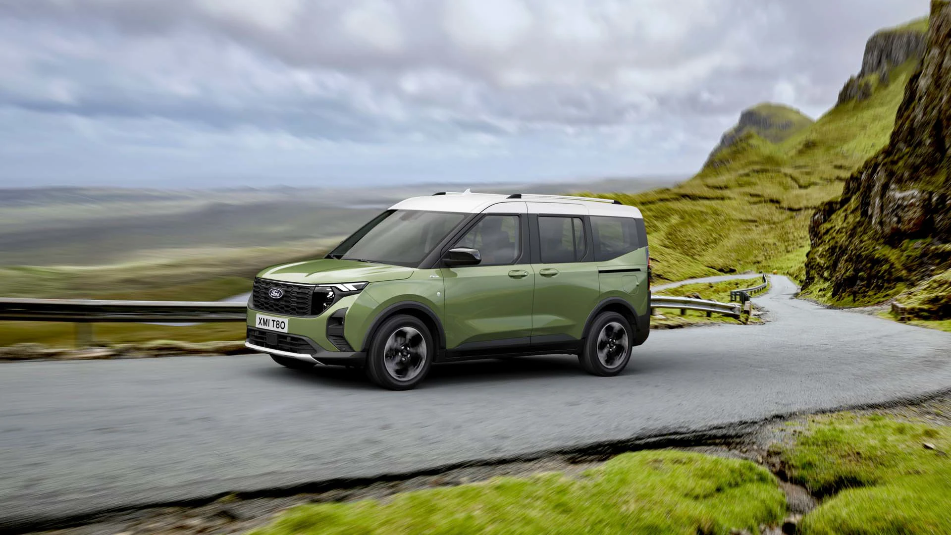 Ford E Tourneo Courier 2023 Fra Siden