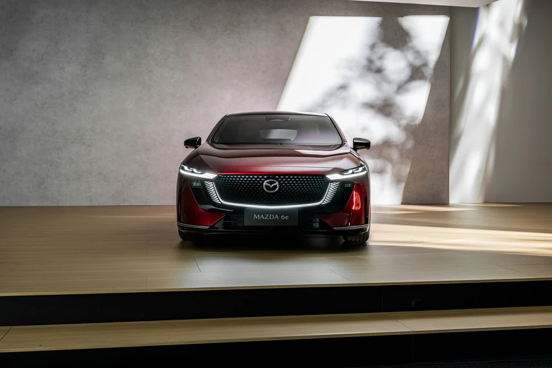 Mazda6e 2025 Front