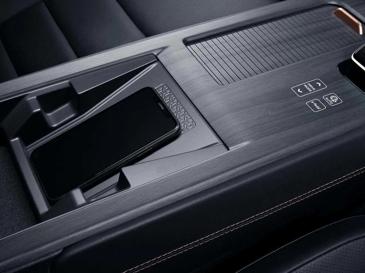 Nissan Ariya 2021 1600 24