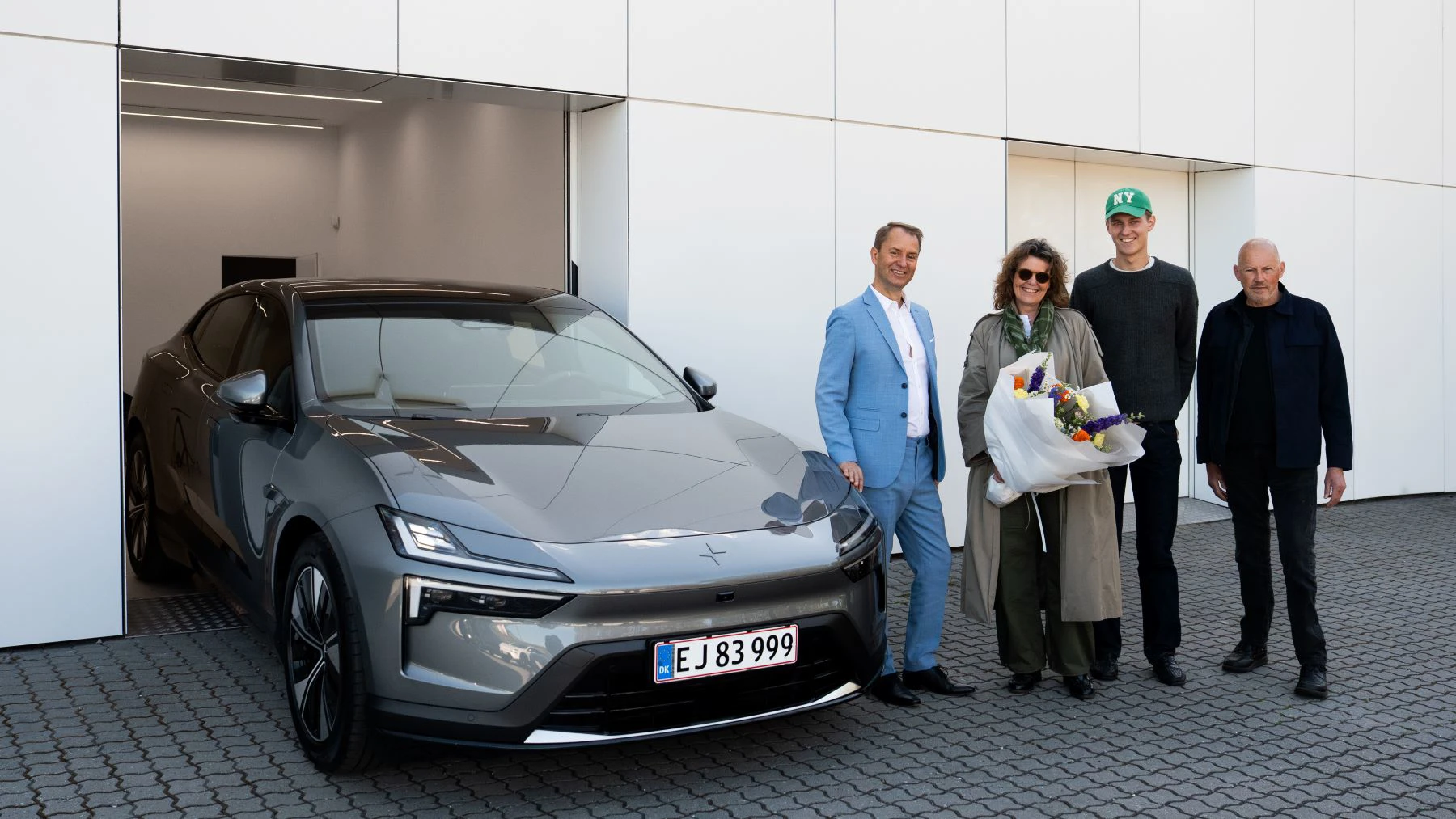 Polestar 4 Bil Nummer 10000