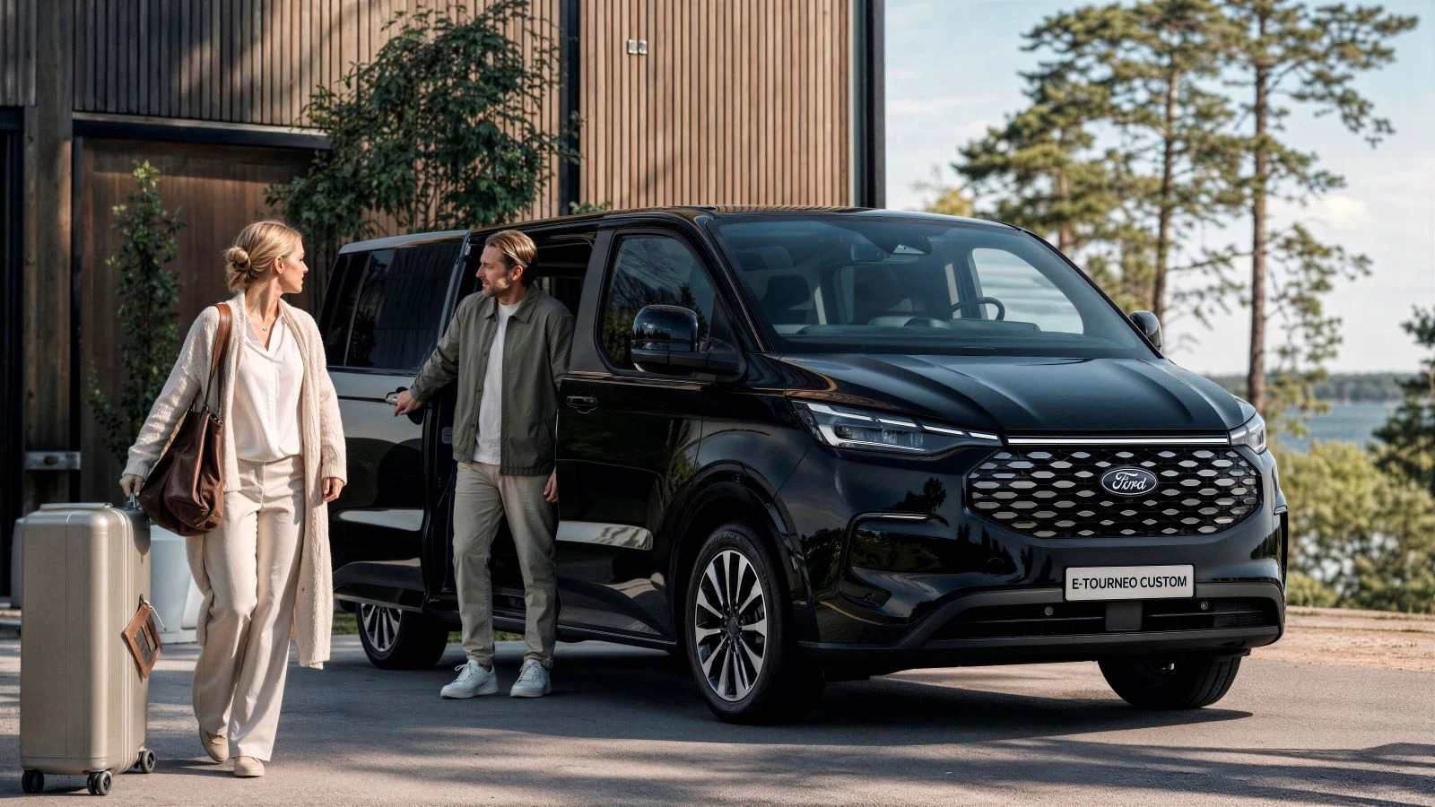 Ford E Tourneo Custom 2022 Pakning