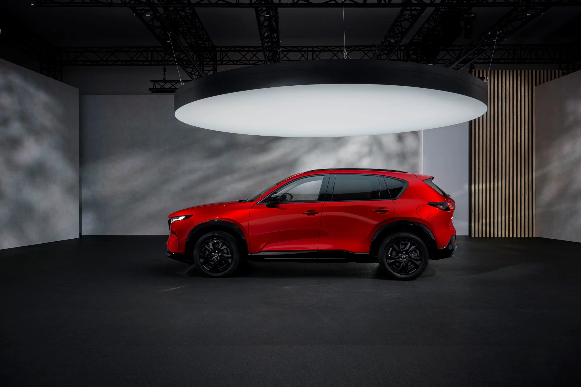 Mazda CX 5 2025 Studio Side