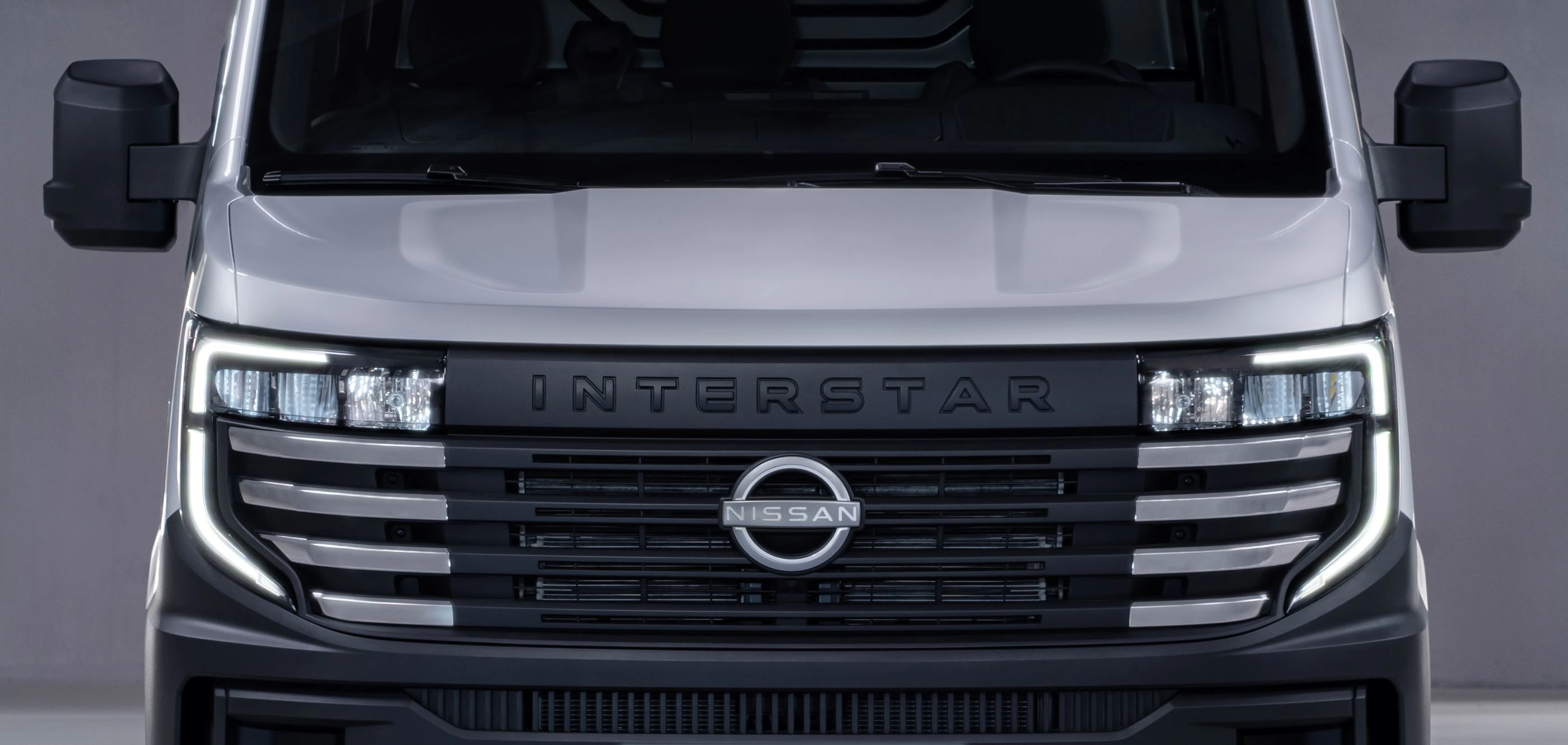 Nissan Interstar 2025 EV Frontgrill