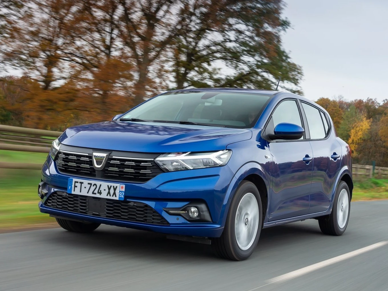 Dacia Sandero 2021 1600 09