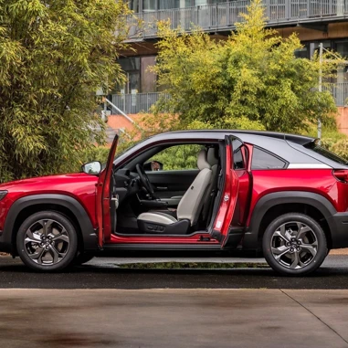 Mazda MX 30 2021 1600 4C