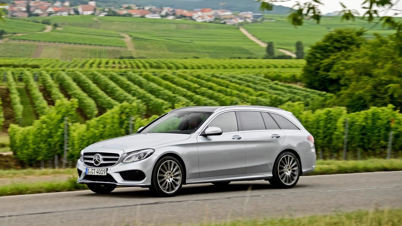 Mercedes Benz C Class Estate 2015 1600 08