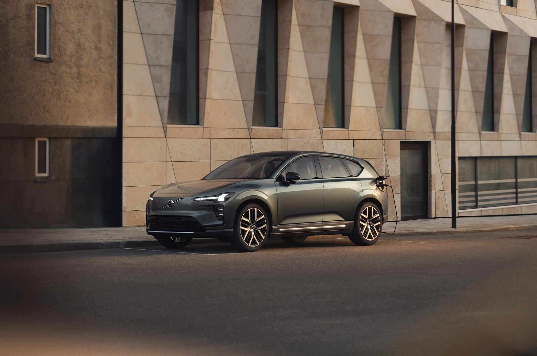 Volvo EX60 Opladning