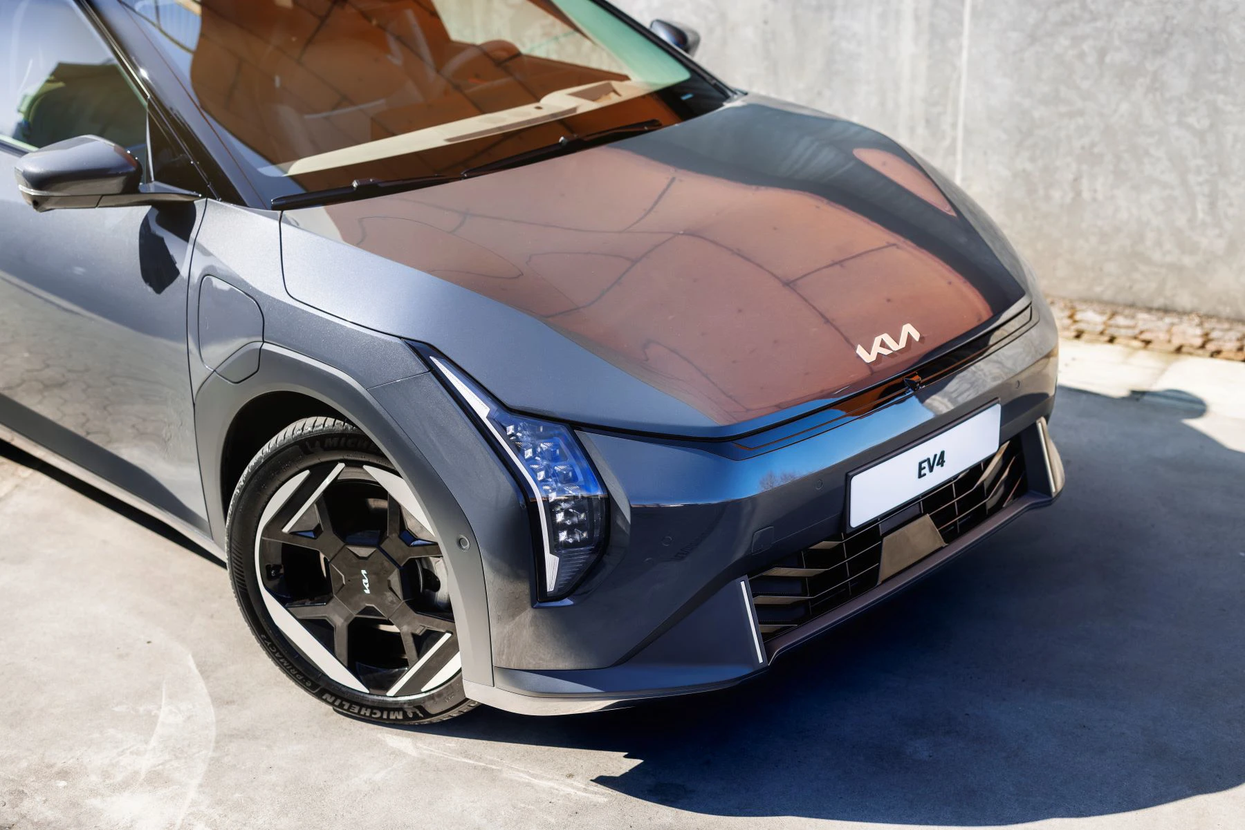 Kia EV4 2025 Hatchback Oppe Front