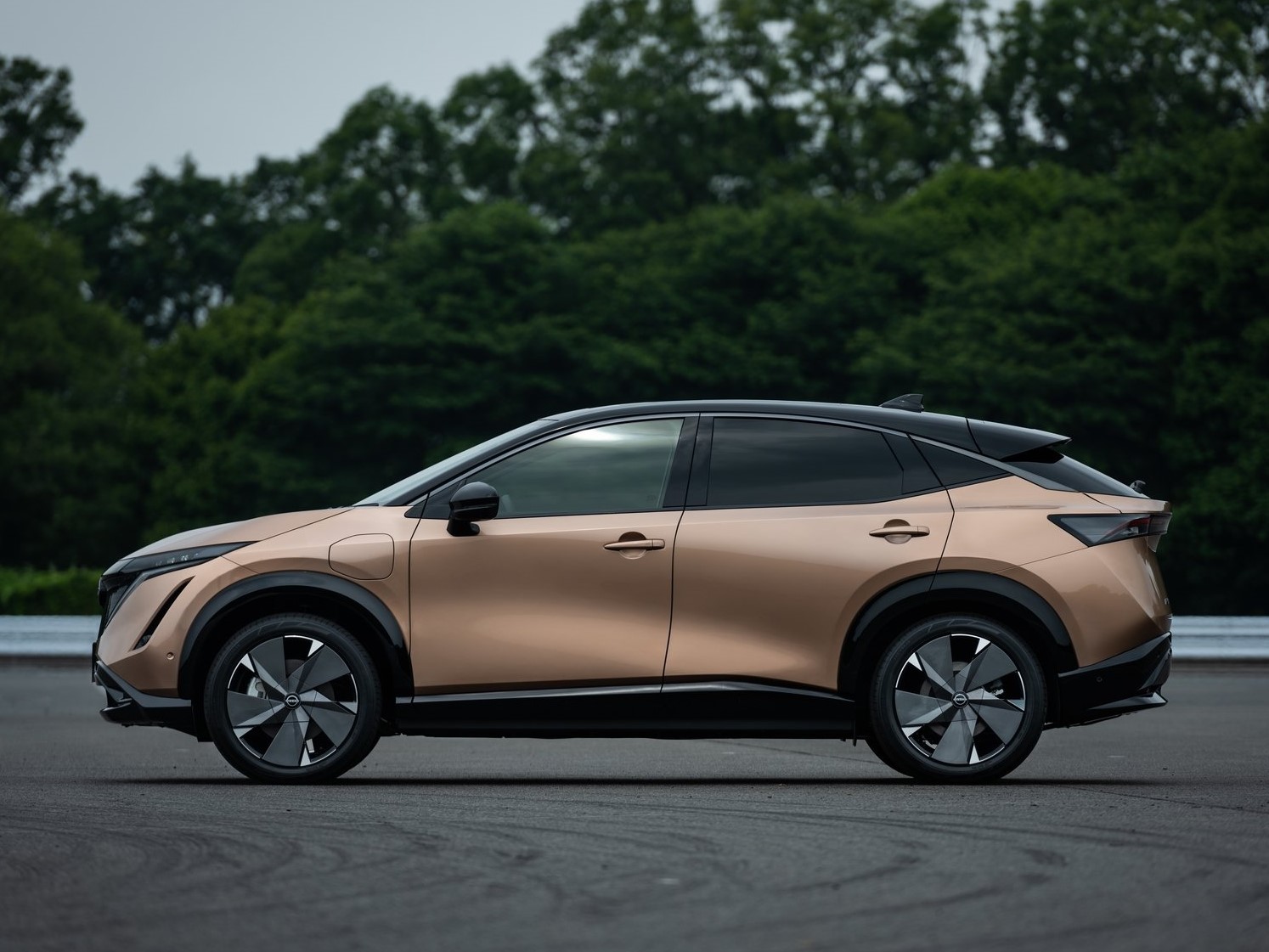 Nissan Ariya 2021 1600 05