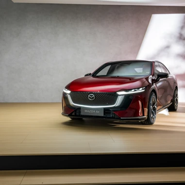 Mazda6e 2025 Foran Taet Paa