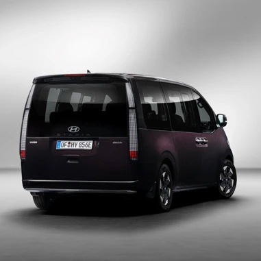 Hyundai Staria 2026 Skraa Bagfra