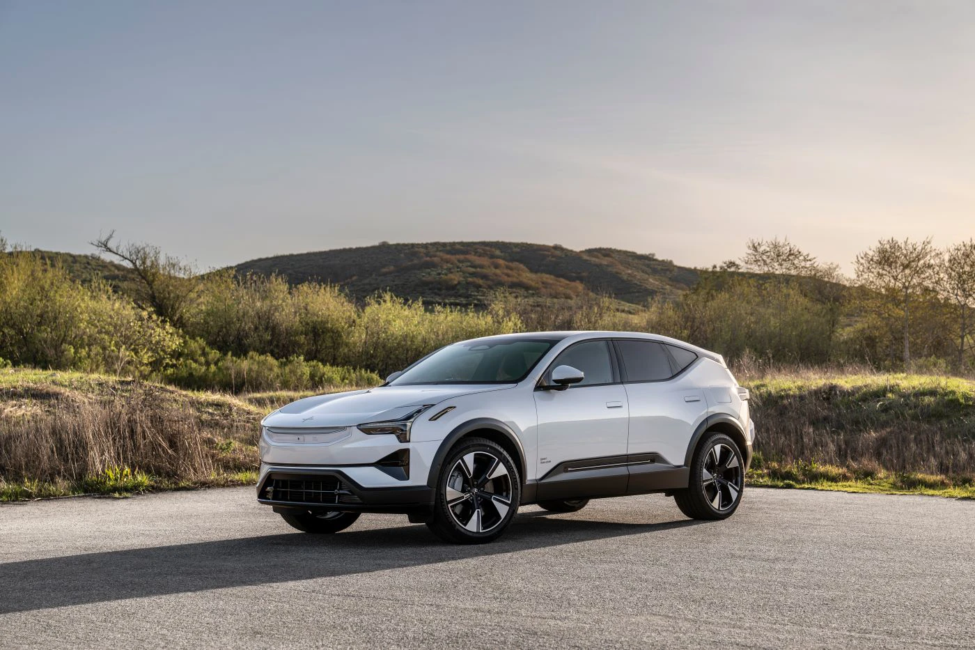 Polestar 3 2025 Parkeret Skraa Forfra