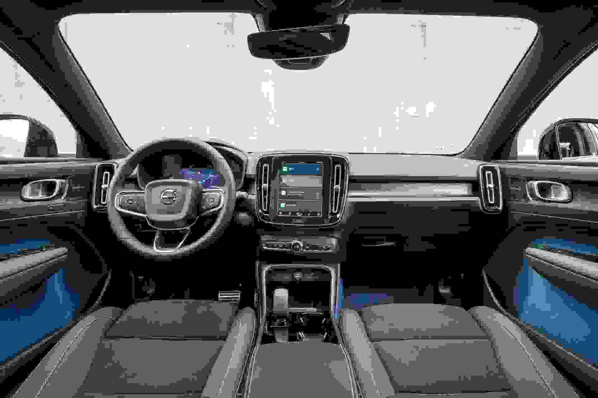 287348 Volvo C40 Recharge Interior