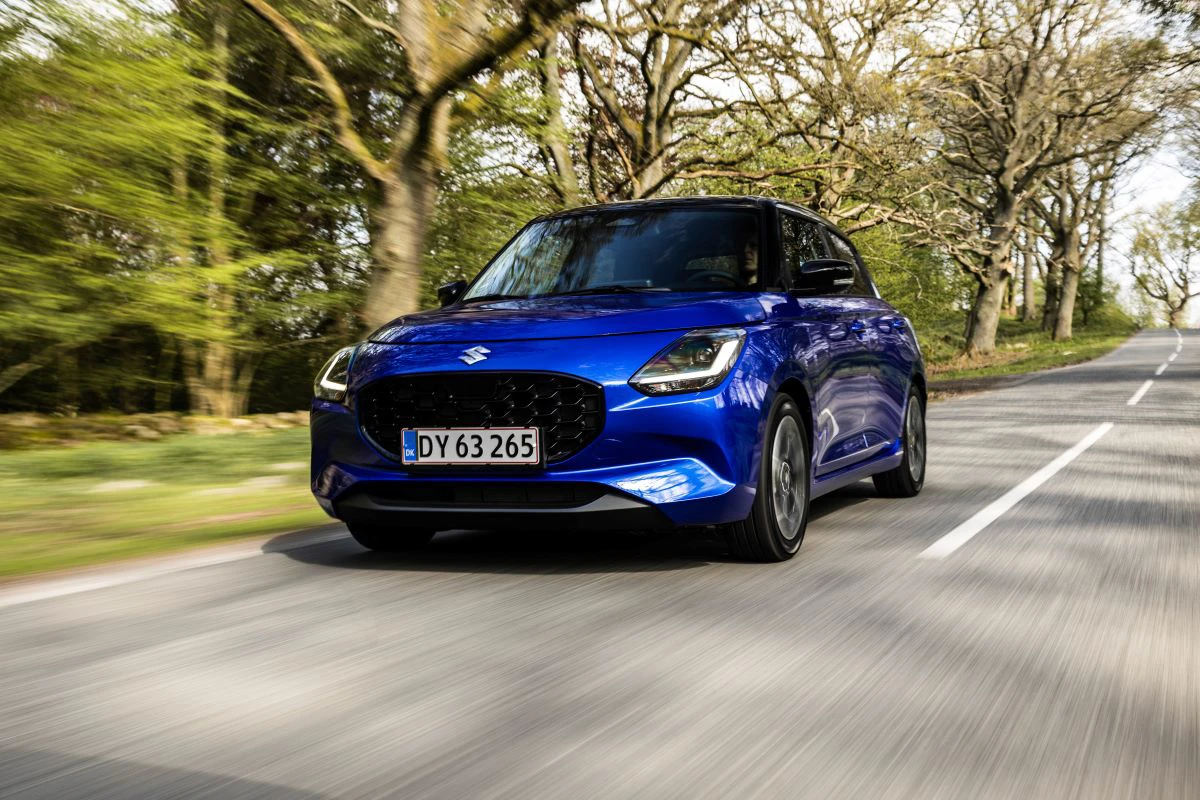 Suzuki Swift 2025 Koerende Forfra