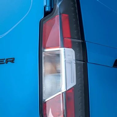 Ford E Transit Courier 2023 Baglygte