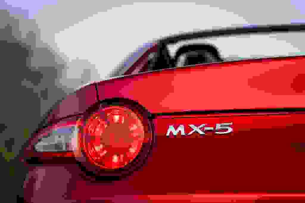 Mazda MX 5 Soul Red Detail 017