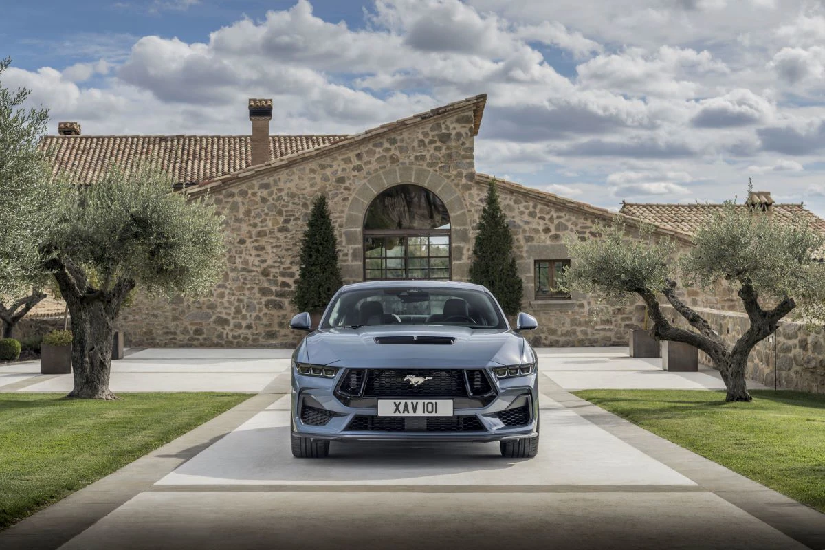 Ford Mustang 2024 Coupe Forfra