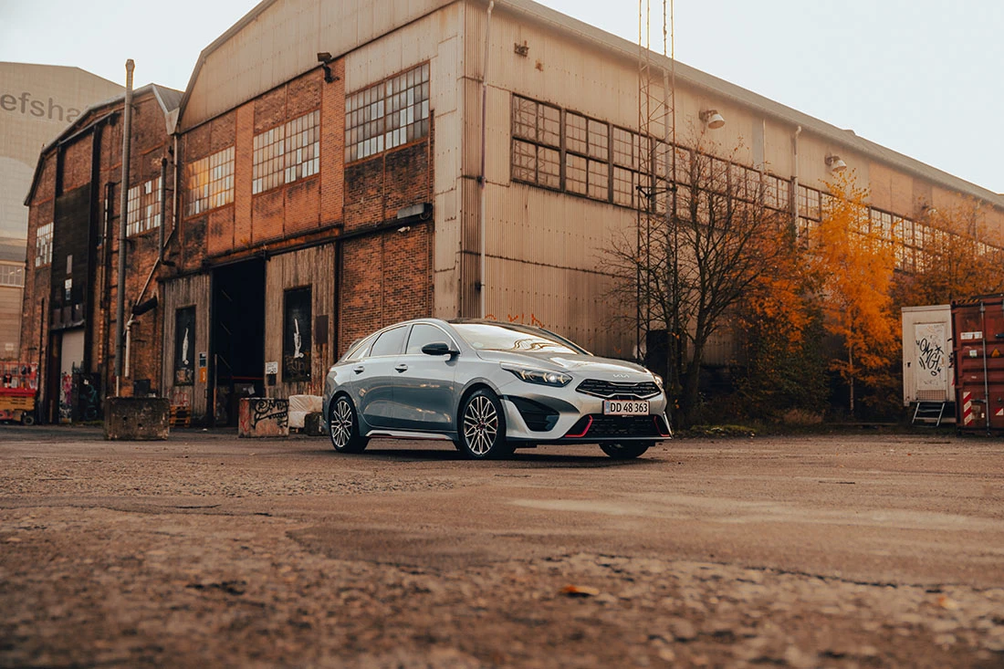 Kia Proceed GT Skraa Venstre